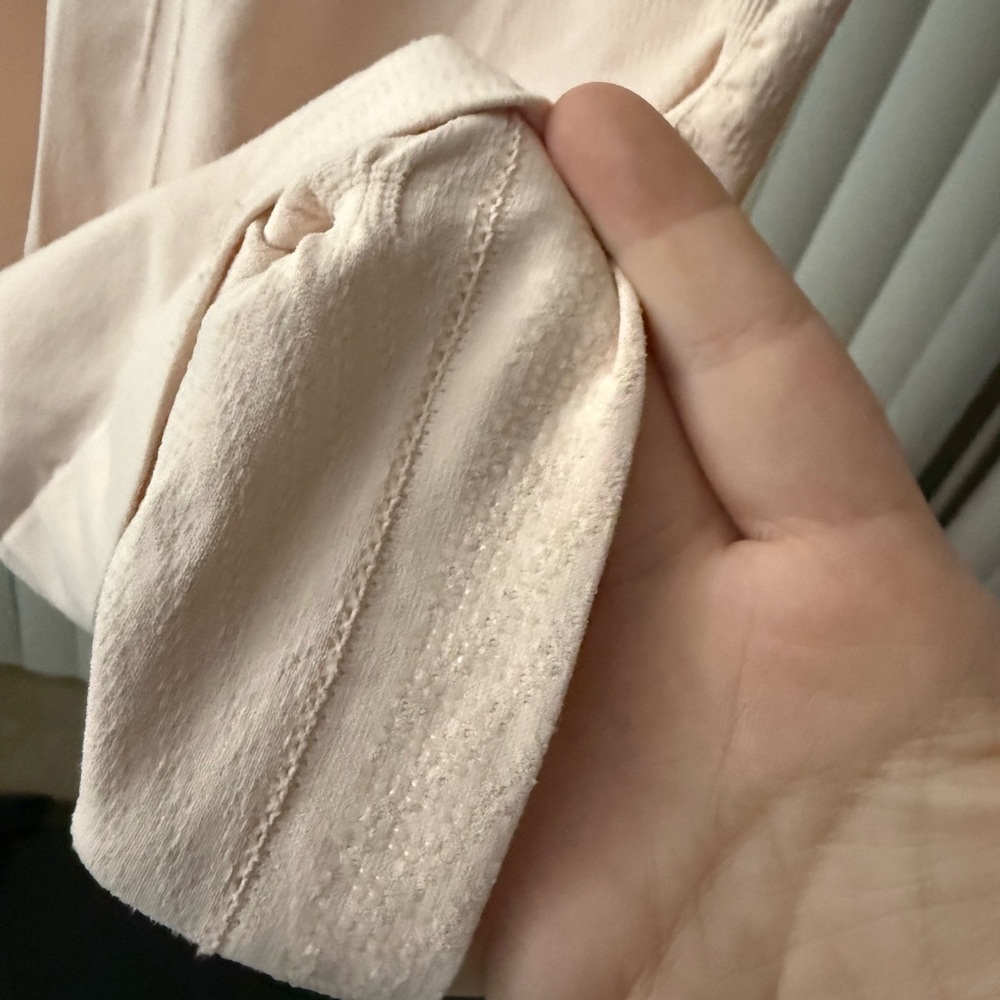 Athleta Racerback Ruched Light Pink Athletic Tank Top Medium - Picture 5 of 5